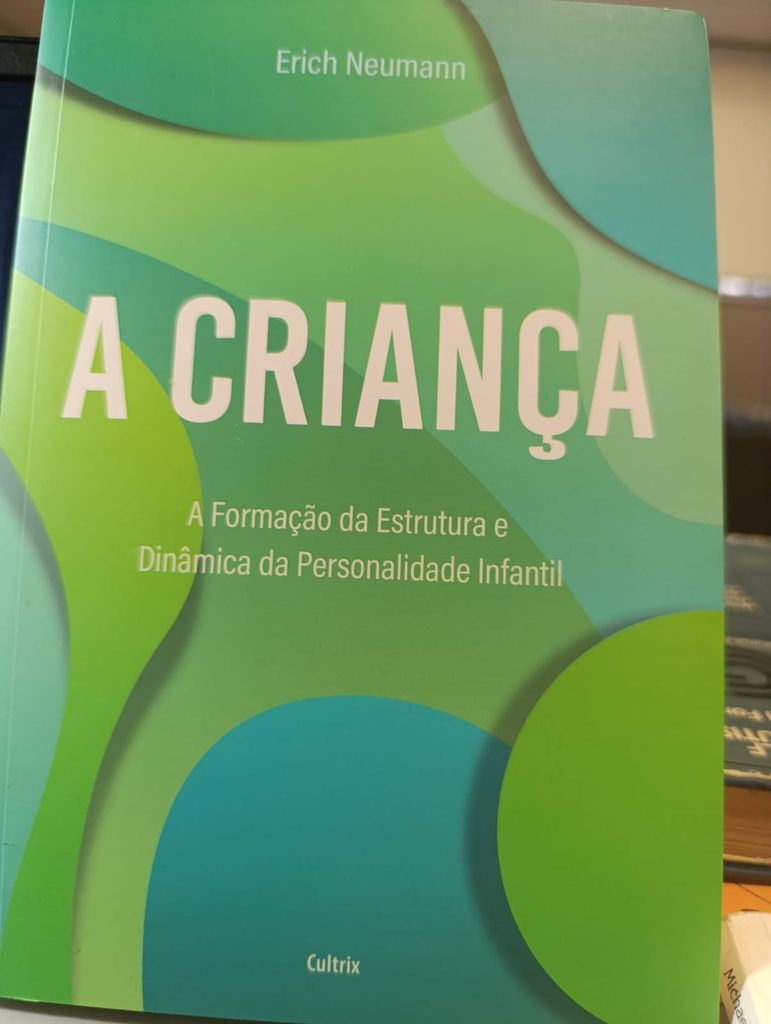 36519-771x1024 Indicação de livros sobre Psicoterapia Infantil